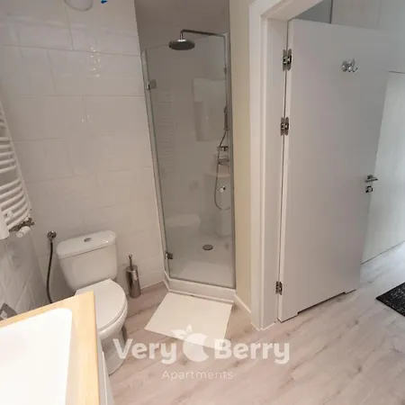 Very Berry - Niedzialkowskiego 25a *