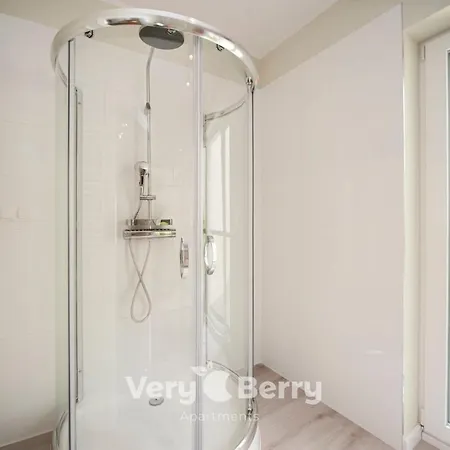 Very Berry - Niedzialkowskiego 25a * Познань