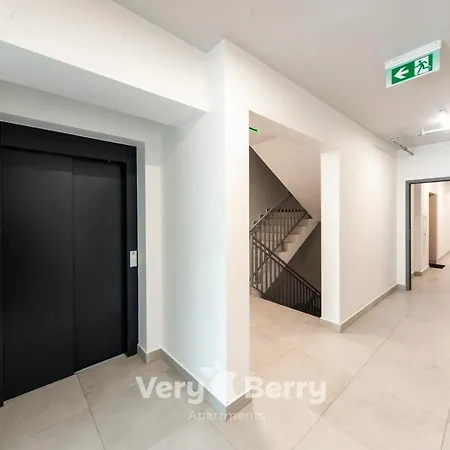 Very Berry - Niedzialkowskiego 25a Апартаменты Познань