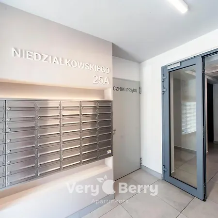 Very Berry - Niedzialkowskiego 25a Poznan